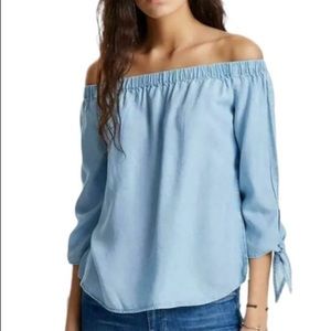 BDG Chambray Top Size Medium Women's Off The Shoulder Long Sleeves Light Blue